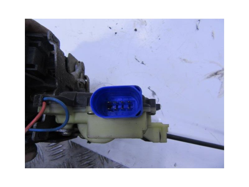 Recambio de cerradura pta. del. dch. : seat ibiza : 1.9 tdi (100,61cv) [2005] para seat ibiza 1.9 tdi referencia OEM IAM 3B18370