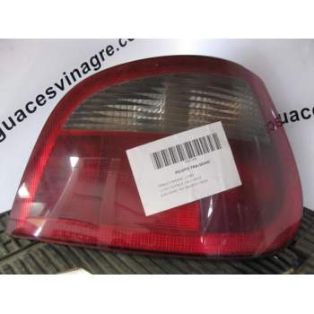 PILOTO TRASERO DERECHO BLANCO Y ROJO 5P 