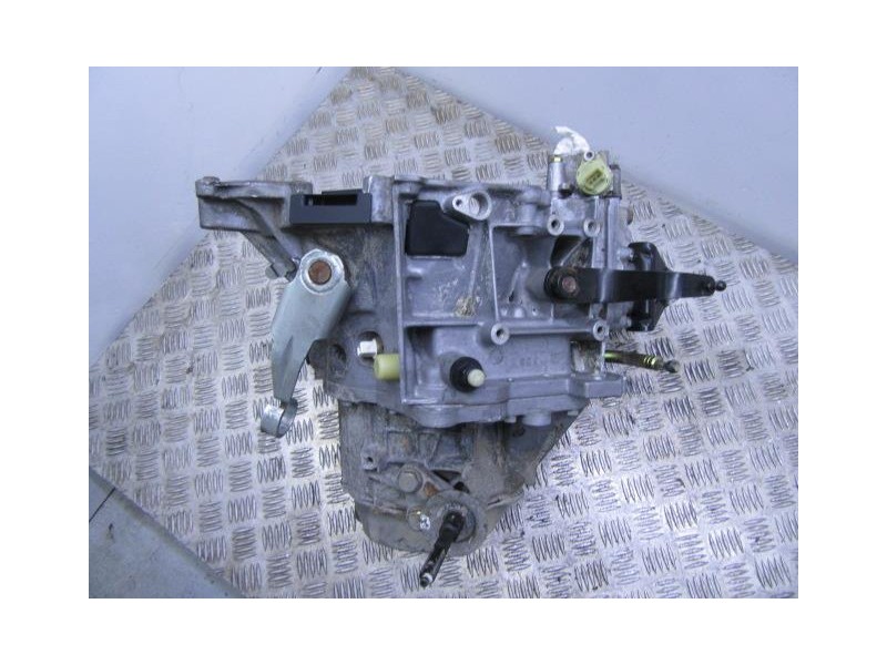 Recambio de cambio 5v (diesel) : peugeot 406 : 1.9 td (74,78cv) [1999] para peugeot 406 1.9 td referencia OEM IAM 20TB79  