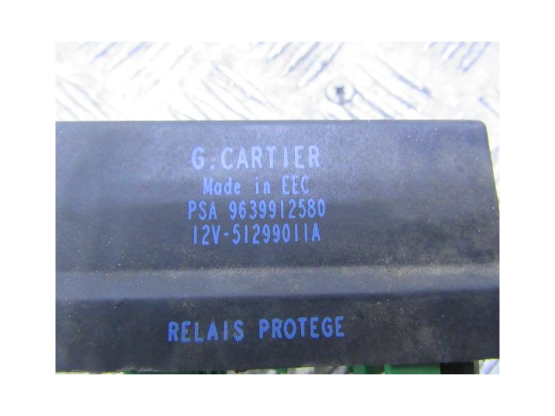 Recambio de caja calentadores : citroen berlingo : 1.9 d (69,34cv) [2002] para citroen berlingo 1.9 d referencia OEM IAM 9639912