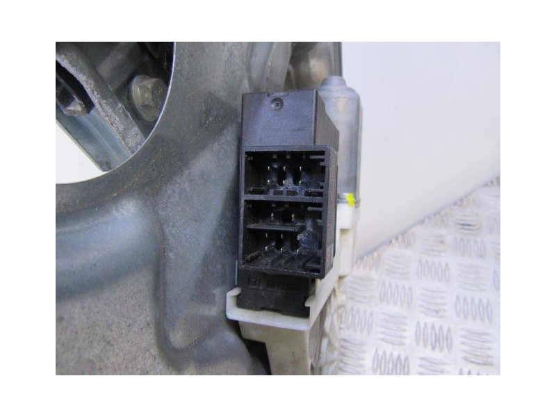 Recambio de elevalunas elec. del. izq. : seat ibiza : 1.9 tdi (100,61cv) [2006] para seat ibiza 1.9 tdi referencia OEM IAM CONFO