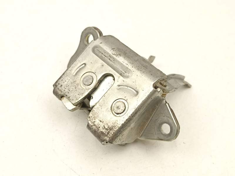 Recambio de cerradura maletero / porton para toyota yaris (_p1_) 1.0 (scp10_) referencia OEM IAM 6935052020  