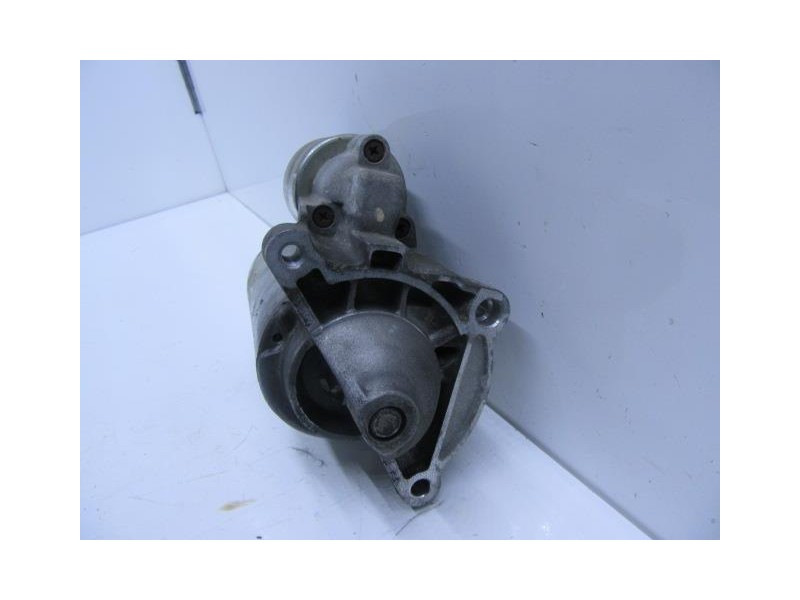 Recambio de motor arranque : peugeot 206 : 1.4 g (74,78cv) [2005] para peugeot 206 1.4 g referencia OEM IAM 0001112041BOSCH  