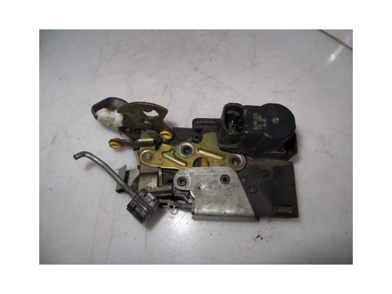 Recambio de cerradura puerta delantera izquierda para fiat brava (182_) 1.9 jtd referencia OEM IAM   