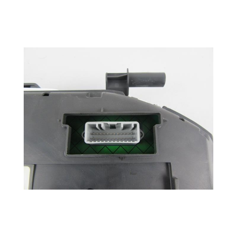 Recambio de cuadro instrumentos : renault clio : 1.1 g (74,78cv) [2010] para renault clio 1.1 g referencia OEM IAM 8200820999-D 