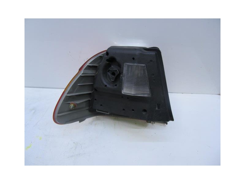 Recambio de piloto trasero dch. : bmw 320 : 2.0 td (149,56cv) [2003] para bmw  320 2.0 td referencia OEM IAM   