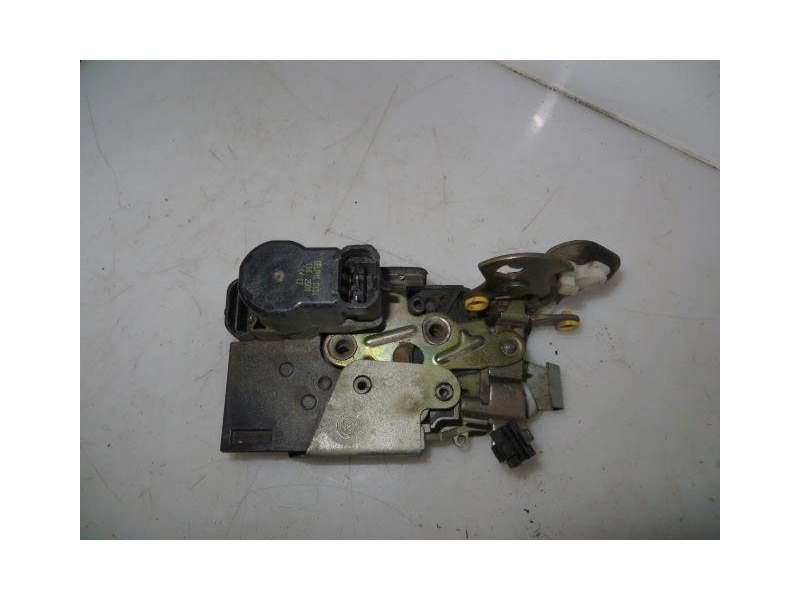 Recambio de cerradura puerta trasera derecha para fiat brava (182_) 1.9 jtd referencia OEM IAM   