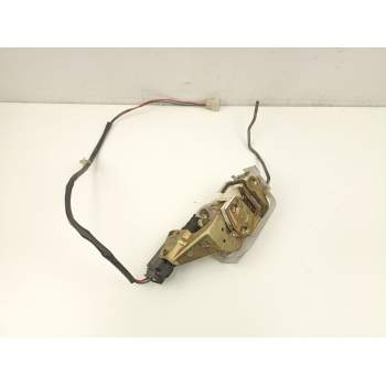 CERRADURA PUERTA DELANTERA DERECHA BC6A58310 