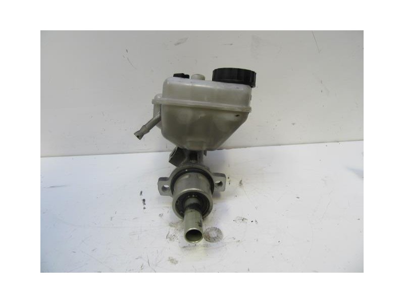 Recambio de bomba de freno : ford mondeo : 2.5 g [2004] para ford mondeo 2.5 g referencia OEM IAM   