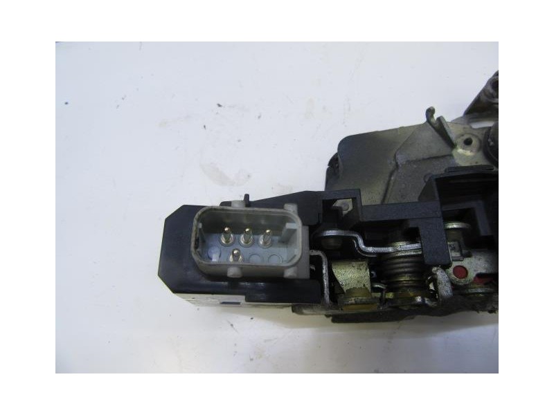 Recambio de cerradura pta. tras. izq. : bmw 530 : 3.0 td (183,55cv) [2000] para bmw  530 3.0 td referencia OEM IAM   