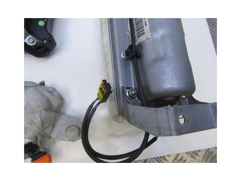 Recambio de airbag juego completo : bmw 530 : 3.0 td (183,55cv) [2000] para bmw  530 3.0 td referencia OEM IAM DELANTEROSLATERAL