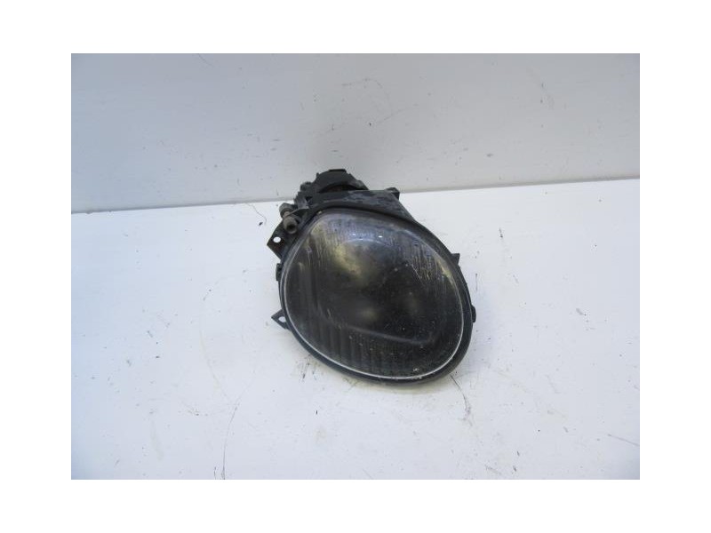 Recambio de antiniebla izq. : ford mondeo : 1.8 d (89,73cv) [1999] para ford mondeo 1.8 d referencia OEM IAM   
