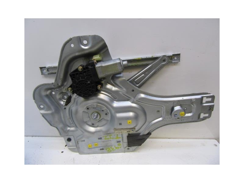 Recambio de elevalunas elec. tra. izq. : kia cerato : 1.6 g (104,96cv) [2005] para kia cerato 1.6 g referencia OEM IAM ELECTRICO