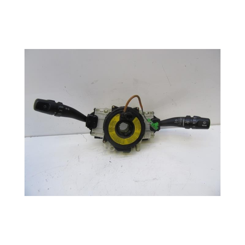 Recambio de mando luces y limpias : kia cerato : 1.6 g (104,96cv) [2005] para kia cerato 1.6 g referencia OEM IAM   