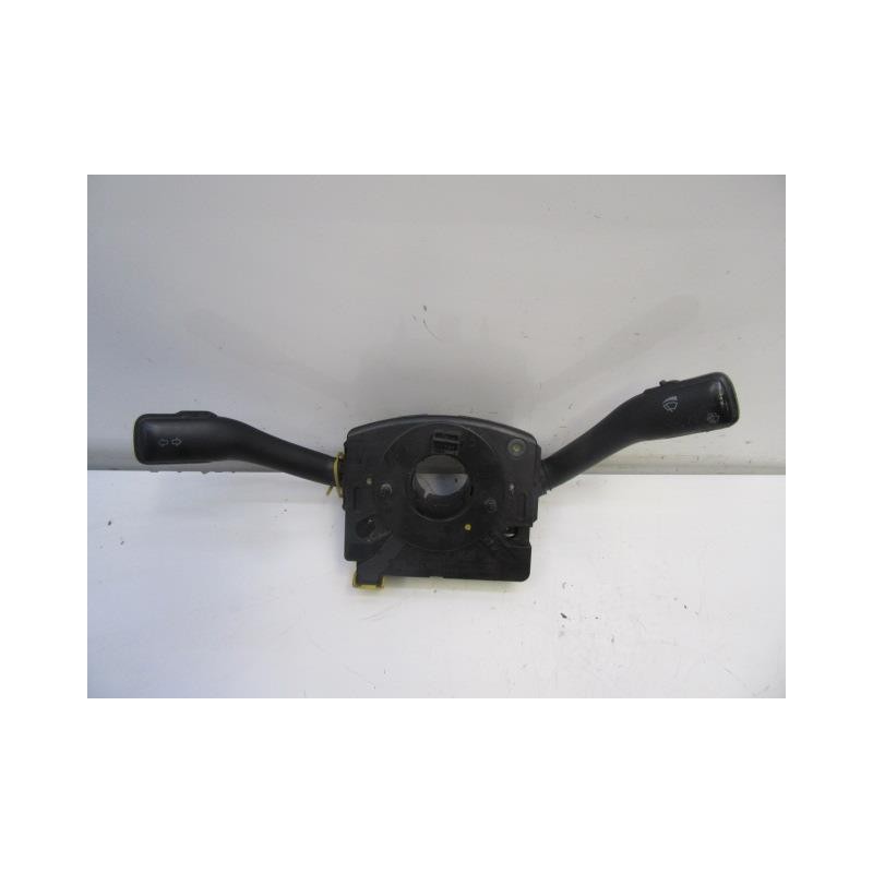 Recambio de mando luces y limpias : volkswagen passat : 1.9 tdi (100,61cv) [2004] para volkswagen passat 1.9 tdi referencia OEM 