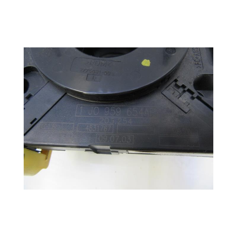 Recambio de mando luces y limpias : volkswagen passat : 1.9 tdi (100,61cv) [2004] para volkswagen passat 1.9 tdi referencia OEM 