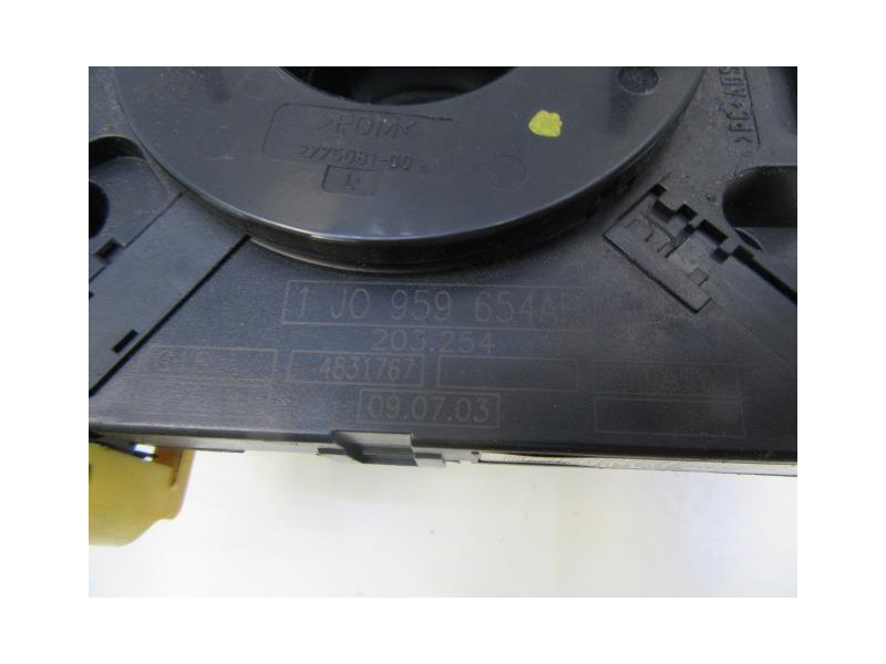 Recambio de mando luces y limpias : volkswagen passat : 1.9 tdi (100,61cv) [2004] para volkswagen passat 1.9 tdi referencia OEM 