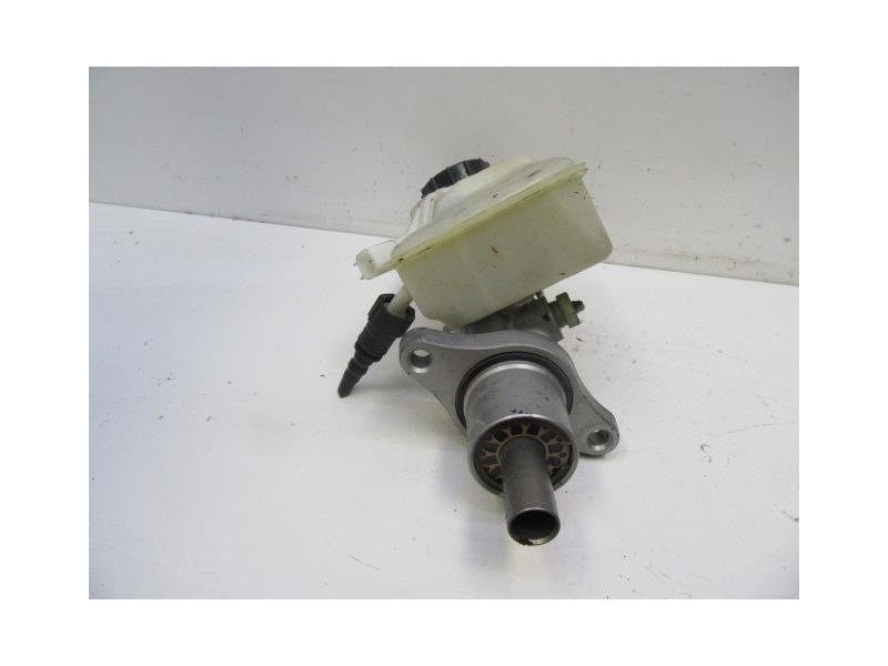 Recambio de bomba de freno : ford focus : 1.6 tdci d/g8db (108,80cv) [2010] para ford focus 1.6 tdci d/g8db referencia OEM IAM  