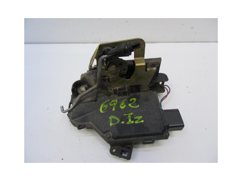 Recambio de cerradura pta. del. izq. : audi a6 : 2.5 td (149,56cv) [2002] para audi a6 2.5 td referencia OEM IAM   
