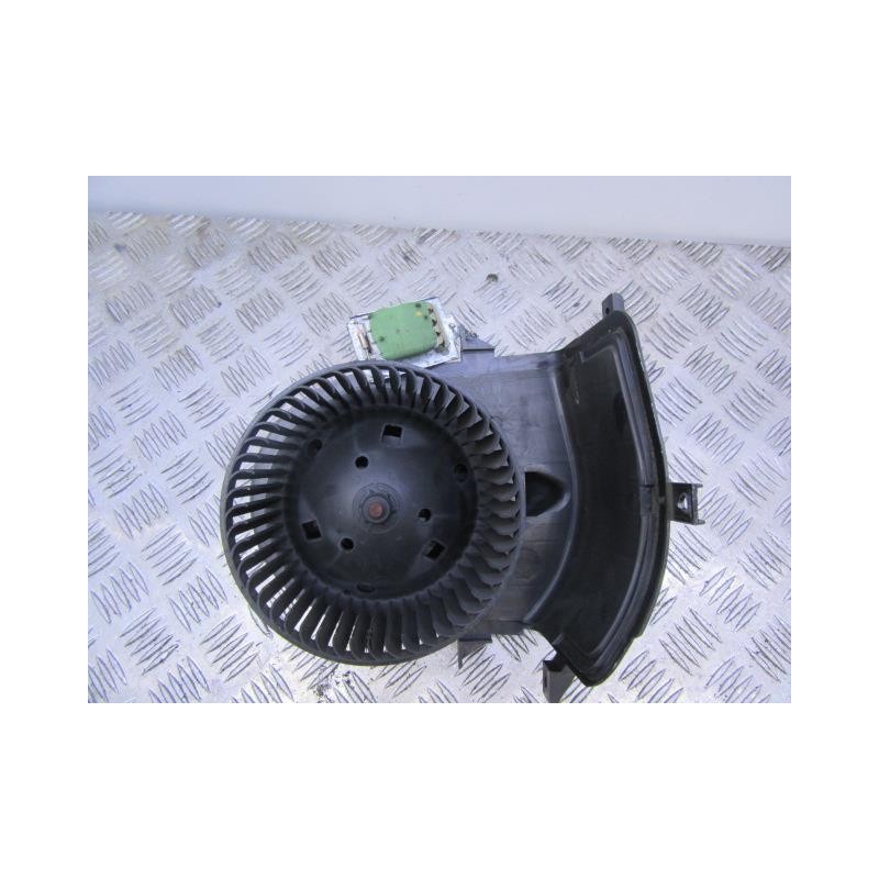 Recambio de motor calefaccion : volkswagen polo : 1.9 d (63,90cv) [1998] para volkswagen polo 1.9 d referencia OEM IAM 6N1820021