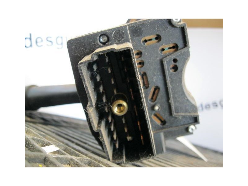 Recambio de mando luces y limpias : chrysler voyager : 3.3 i v6 automatica [1992] para chrysler voyager 3.3 i v6 automatica refe