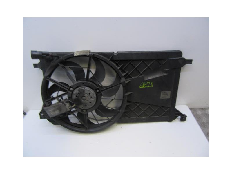Recambio de electroventilador : ford focus : 1.6 tdci (108,77cv) [2009] para ford focus 1.6 tdci referencia OEM IAM 3M5H-8C607-R