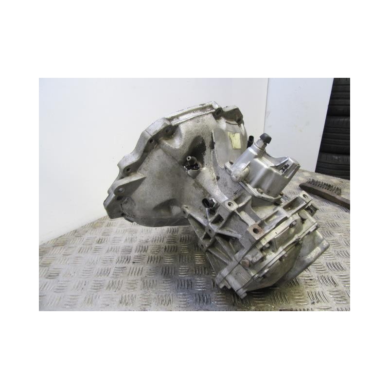 Recambio de cambio 5v (gasolina) : daewoo nubira : 1.6 g (108,77cv) [2004] para daewoo nubira 1.6 g referencia OEM IAM CRBC372  