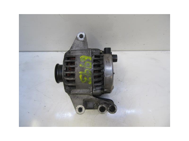 Recambio de alternador : ford fiesta : 1.3 g (69,34cv) [2003] para ford fiesta 1.3 g referencia OEM IAM 2S6T-FA  