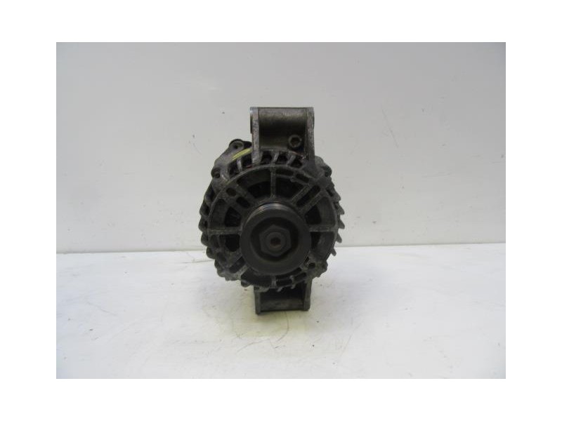 Recambio de alternador : ford fiesta : 1.3 g (69,34cv) [2003] para ford fiesta 1.3 g referencia OEM IAM 2S6T-FA  