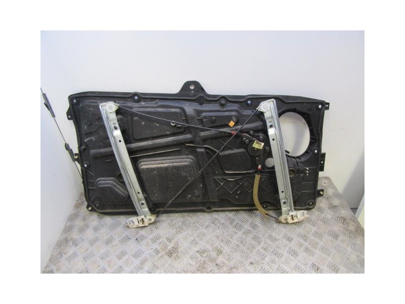 Recambio de elevalunas elec. del. dch. : ford fiesta : 1.3 g (69,34cv) [2003] para ford fiesta 1.3 g referencia OEM IAM ELECTRIC