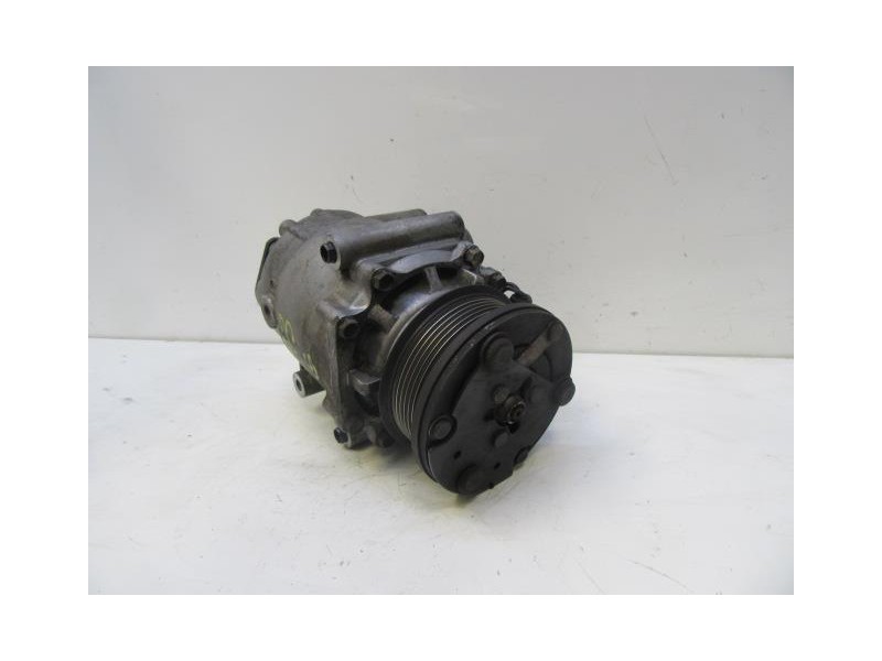 Recambio de aire acondicionado : ford fiesta : 1.3 g (69,34cv) [2003] para ford fiesta 1.3 g referencia OEM IAM 2S6H-19D629-AA  