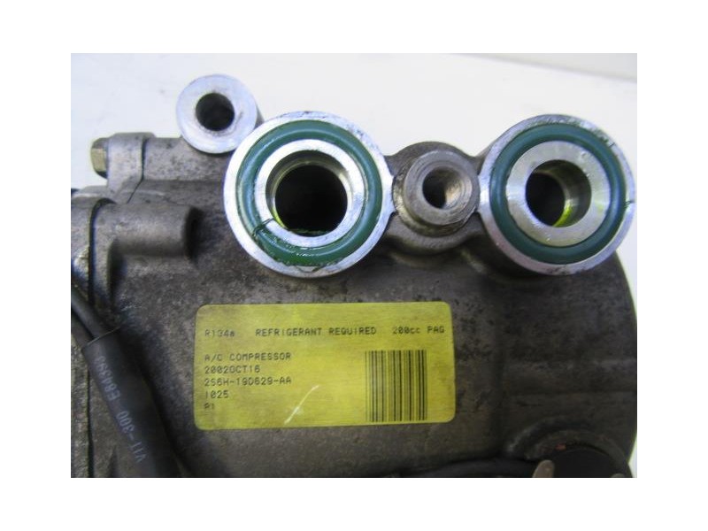 Recambio de aire acondicionado : ford fiesta : 1.3 g (69,34cv) [2003] para ford fiesta 1.3 g referencia OEM IAM 2S6H-19D629-AA  