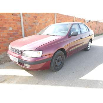 TOYOTA CARINA E VI Sedán (_T19_) de desguace