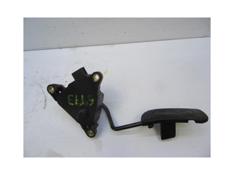 Recambio de potenciómetro aceleración : nissan micra : 1.2 g (80,22cv) [2003] para nissan micra 1.2 g referencia OEM IAM 18002AX