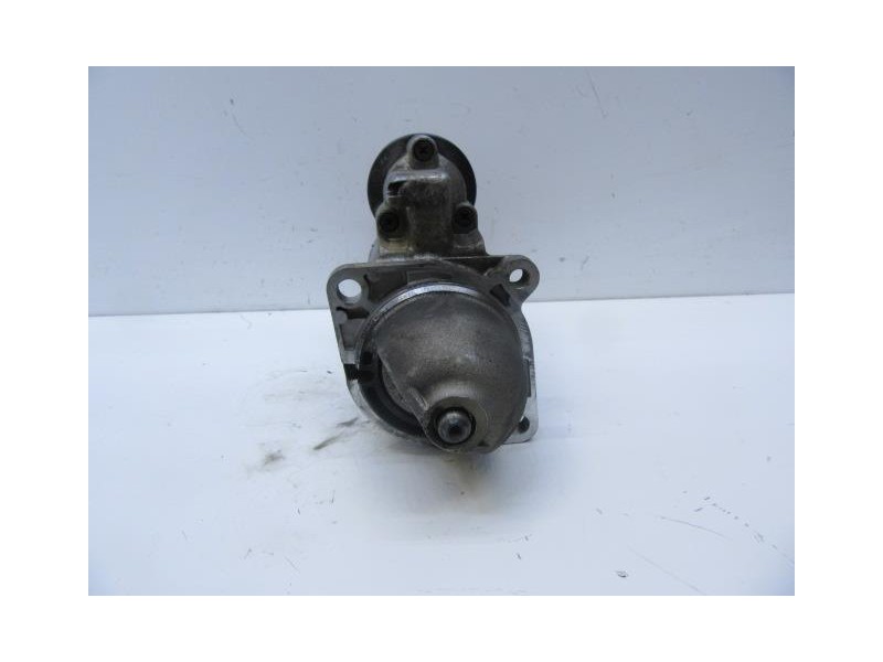 Recambio de motor arranque : bmw 320 : 1.7 tds (89,73cv) [1997] para bmw  320 1.7 tds referencia OEM IAM 0001110110BOSCH  