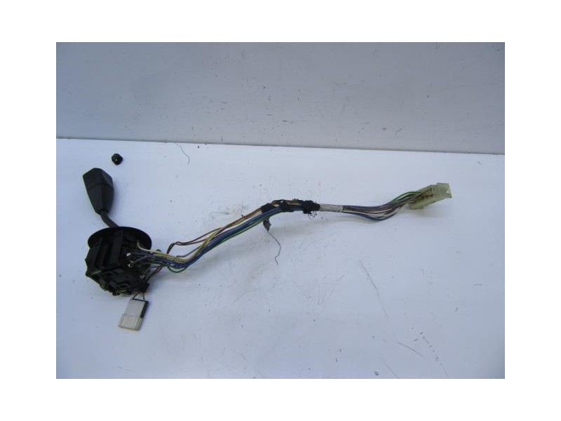 Recambio de mando luces y limpias : bmw 320 : 1.7 tds (89,73cv) [1997] para bmw  320 1.7 tds referencia OEM IAM 011003-011003  