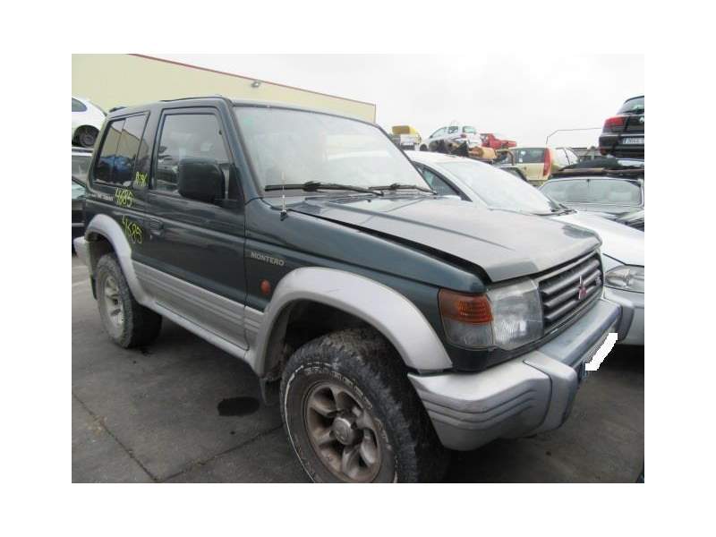 MITSUBISHI MONTERO