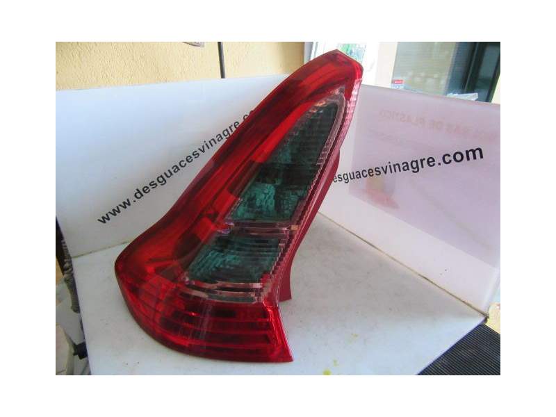 Recambio de piloto trasero izquierdo para citroën c4 1.6 hdi referencia OEM IAM 6351T6  
