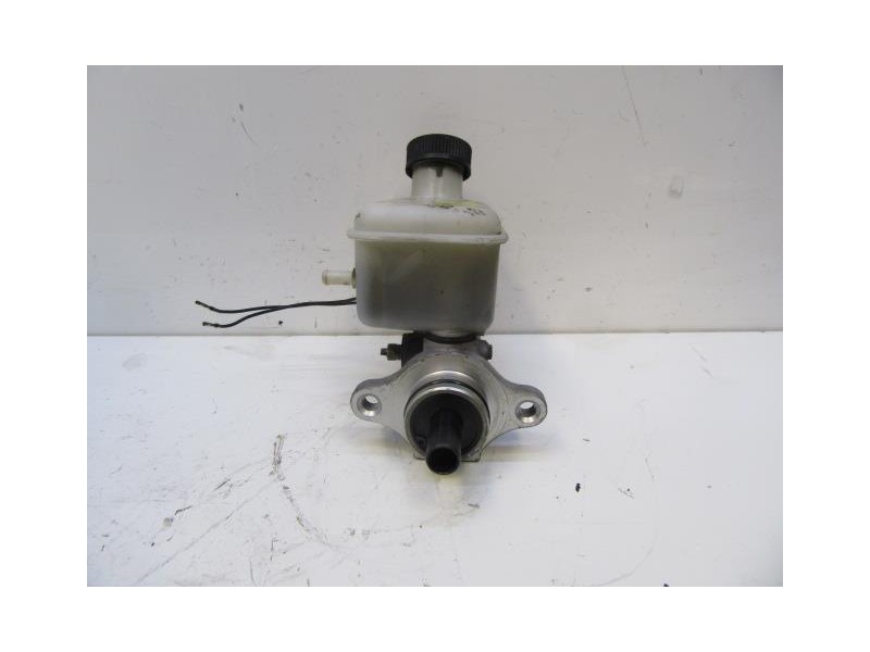 Recambio de bomba de freno : kia carnival : 2.9 td (126,44cv) [2000] para kia carnival 2.9 td referencia OEM IAM   