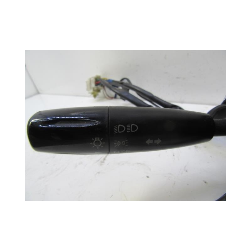 Recambio de mando luces y limpias : kia carnival : 2.9 td (126,44cv) [2000] para kia carnival 2.9 td referencia OEM IAM   