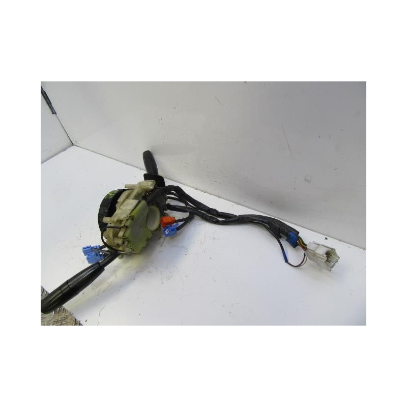 Recambio de mando luces y limpias : kia carnival : 2.9 td (126,44cv) [2000] para kia carnival 2.9 td referencia OEM IAM   