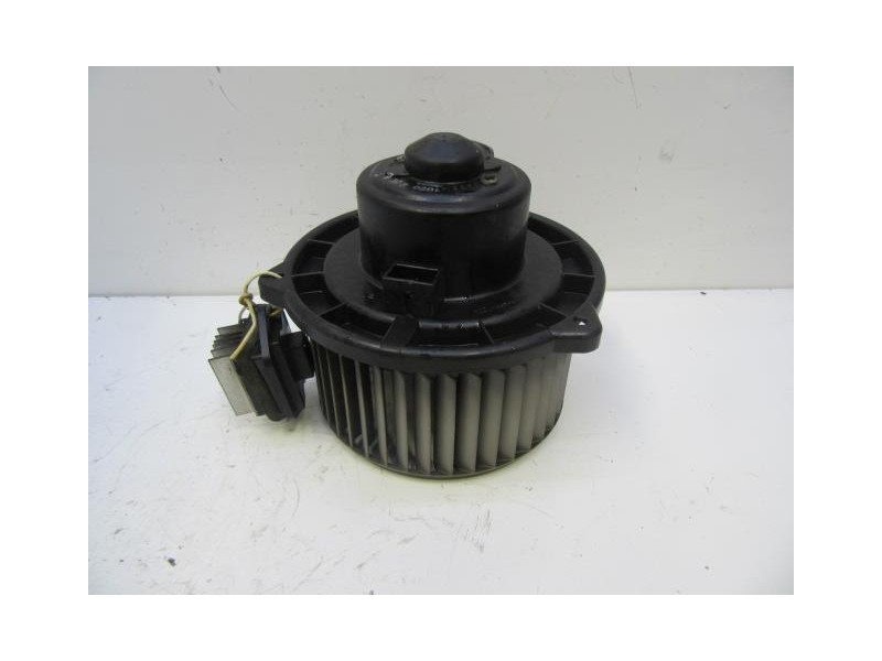 Recambio de motor calefaccion : kia carnival : 2.9 td (126,44cv) [2000] para kia carnival 2.9 td referencia OEM IAM CONRESISTENC