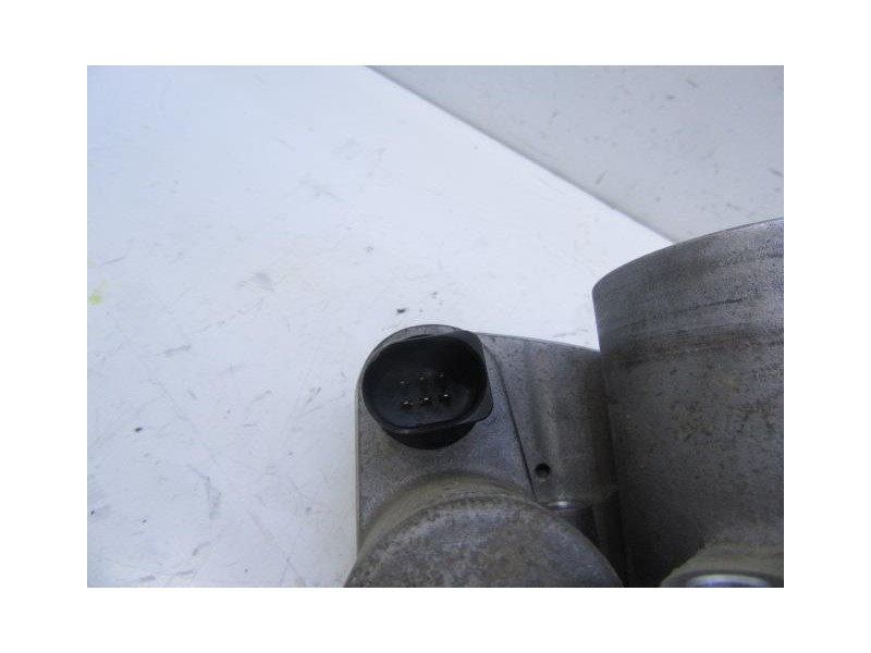 Recambio de caja mariposa : seat ibiza : 1.4 g (74,78cv) [2004] para seat ibiza 1.4 g referencia OEM IAM 036133062N  