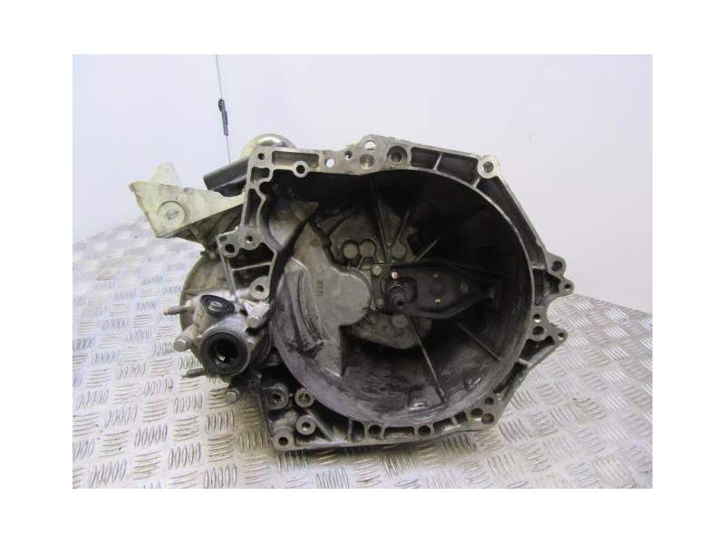 Recambio de caja cambios 5v turbo diesel para citroën c4 i sedán 1.6 hdi referencia OEM IAM 20DM69  