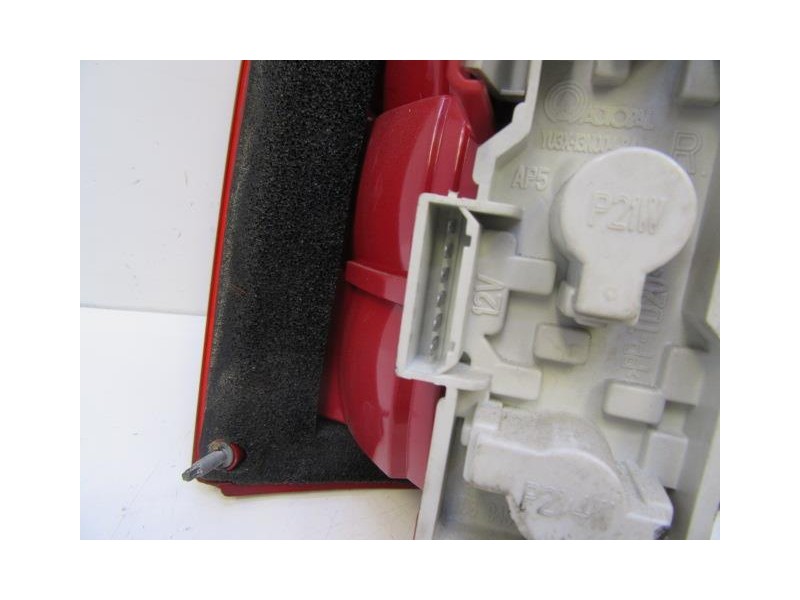 Recambio de piloto trasero dch. : skoda octavia : 1.9 tdi (130,52cv) fr [2003] para skoda octavia 1.9 tdi fr referencia OEM IAM 