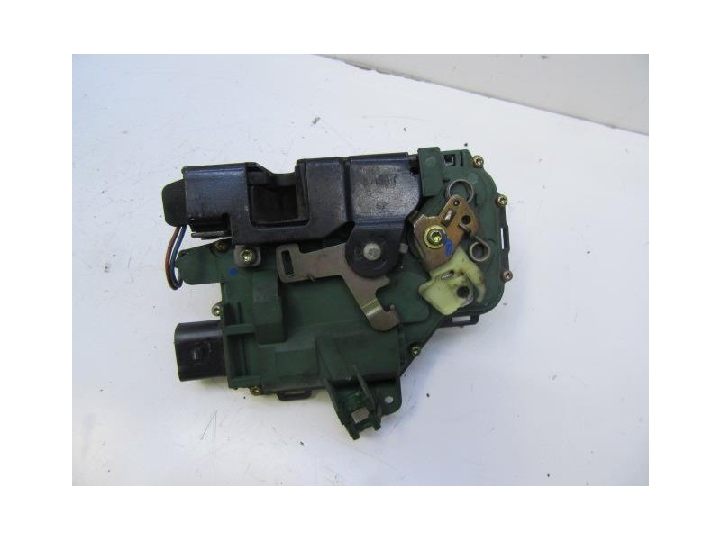 Recambio de cerradura pta. del. izq. : skoda octavia : 1.9 tdi (130,52cv) fr [2003] para skoda octavia 1.9 tdi fr referencia OEM