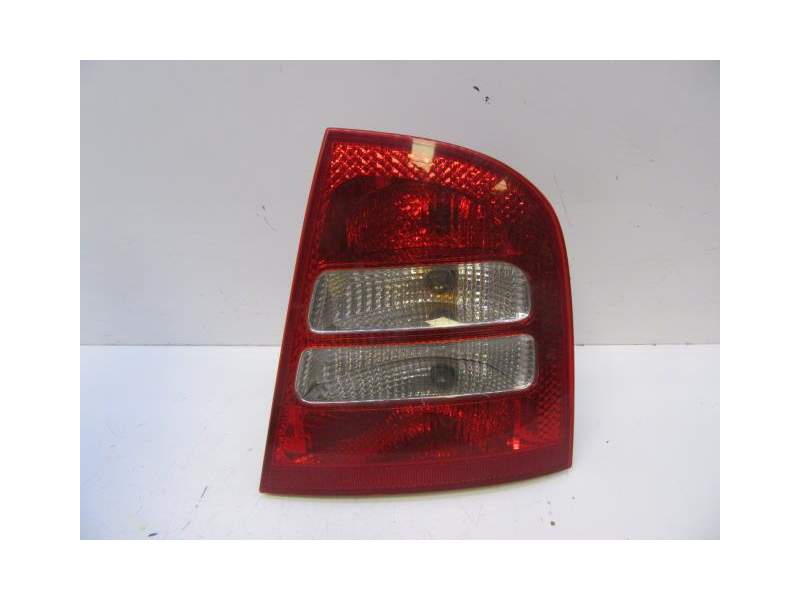 Recambio de piloto trasero derecho para skoda octavia i (1u2) 1.9 tdi referencia OEM IAM 1U6945112C  