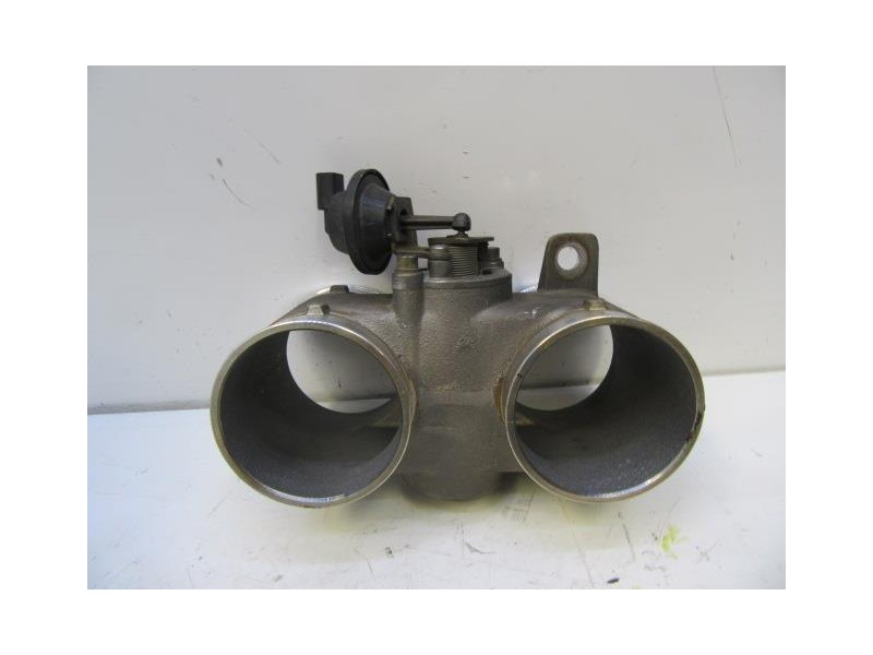 Recambio de caja mariposa : opel omega : 2.5 g (169,95cv) [1997] para opel omega 2.5 g referencia OEM IAM 90448360  