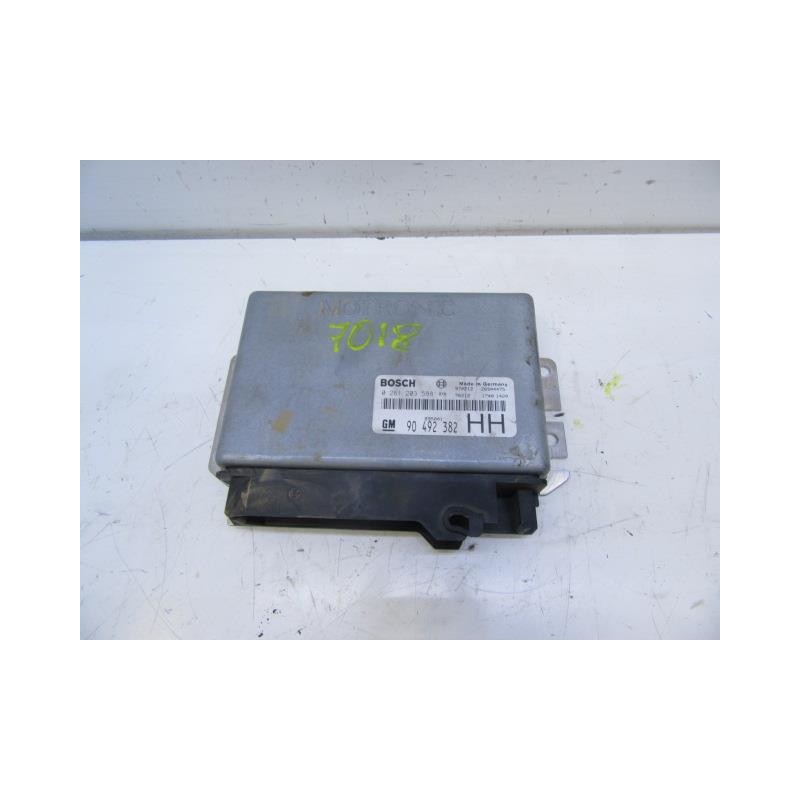 Recambio de centralita : opel omega : 2.5 g (169,95cv) [1997] para opel omega 2.5 g referencia OEM IAM 0261203588  