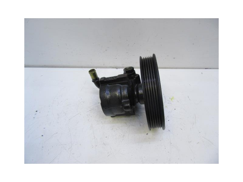 Recambio de bomba dirección : opel omega : 2.5 g (169,95cv) [1997] para opel omega 2.5 g referencia OEM IAM 90538732  
